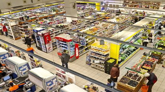 商品精准定位与营业性演出 便利店门店的双轮驱动经营策略
